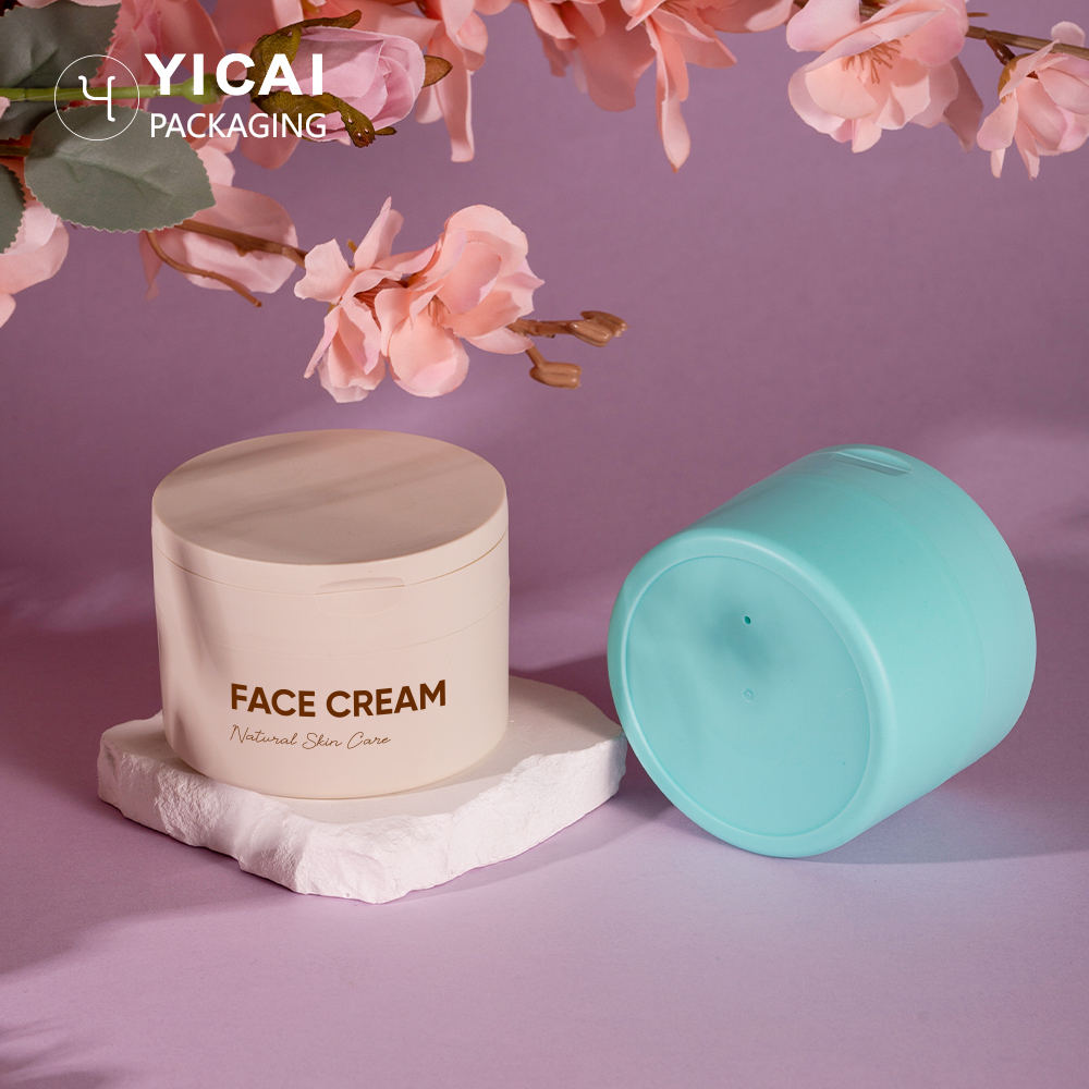 G223001 PP Cream Jar with SPoon